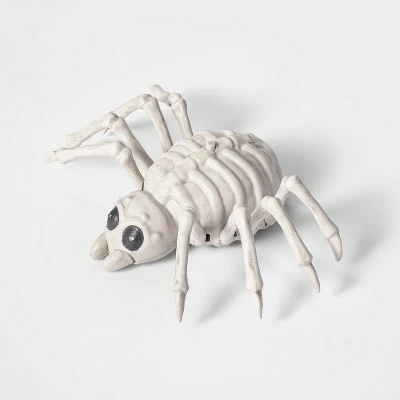 Hyde & EEK! Boutique Animated Light and Sound Spider Skeleton Halloween Decorative Prop - Hyde & EEK! Boutique™ 4 Hyde & EEK! Boutique Animated Light and Sound Spider Skeleton Halloween Decorative Prop - Hyde & EEK! Boutique™ - Image 2