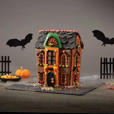 Hyde & EEK! Boutique Halloween Haunted Mansion Chocolate Cookie Kit - 32.6oz - Hyde & EEK! Boutique™ 6 Hyde & EEK! Boutique Halloween Haunted Mansion Chocolate Cookie Kit - 32.6oz - Hyde & EEK! Boutique™ - Image 5