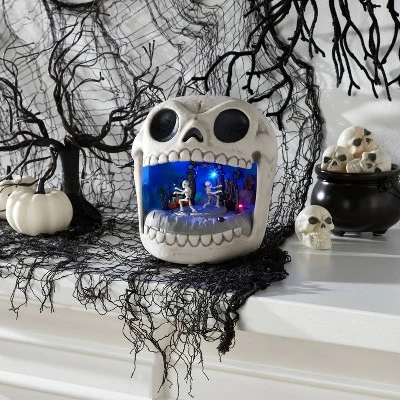 Hyde & EEK! Boutique Animated Skull Scene Halloween Decorative Prop - Hyde & EEK! Boutique™ 2 Hyde & EEK! Boutique Animated Skull Scene Halloween Decorative Prop - Hyde & EEK! Boutique™