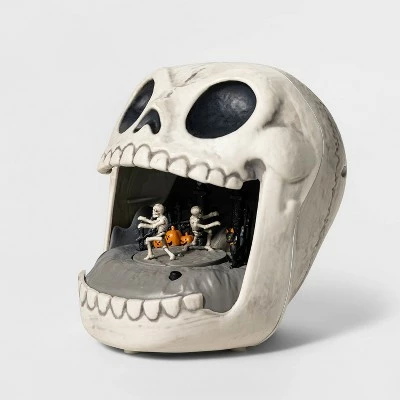 Hyde & EEK! Boutique Animated Skull Scene Halloween Decorative Prop - Hyde & EEK! Boutique™ 3 Hyde & EEK! Boutique Animated Skull Scene Halloween Decorative Prop - Hyde & EEK! Boutique™ - Image 2