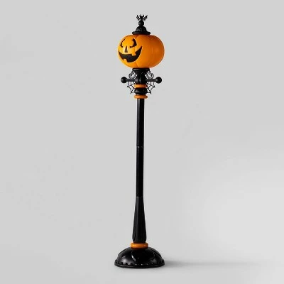 Hyde & EEK! Boutique 71" Light Up Pumpkin Street Lamp Halloween Decorative Prop - Hyde & EEK! Boutique™ 4 Hyde & EEK! Boutique 71" Light Up Pumpkin Street Lamp Halloween Decorative Prop - Hyde & EEK! Boutique™ - Image 2