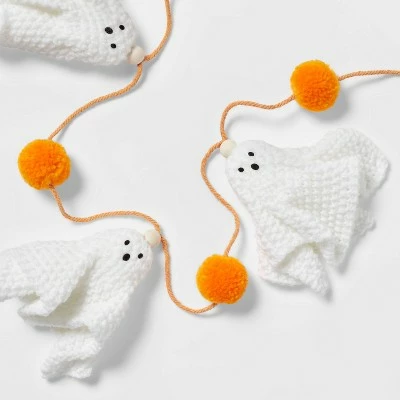 Hyde & EEK! Boutique You Put a Spell on Me Crochet-like Ghost Halloween Garland - Hyde & EEK! Boutique™ 4 Hyde & EEK! Boutique You Put a Spell on Me Crochet-like Ghost Halloween Garland - Hyde & EEK! Boutique™ - Image 2