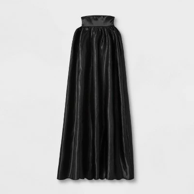 Hyde & EEK! Boutique Adult Satin Vampire Halloween Costume Cape - Hyde & EEK! Boutique™ 4 Hyde & EEK! Boutique Adult Satin Vampire Halloween Costume Cape - Hyde & EEK! Boutique™ - Image 2