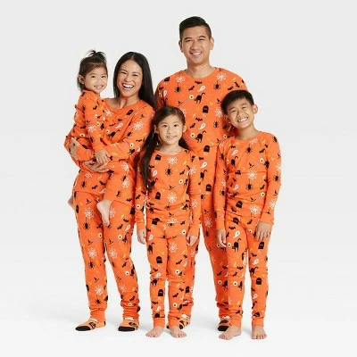 Toddler Halloween Matching Family Pajama Set - Hyde & EEK! Boutique™ Orange 4 Toddler Halloween Matching Family Pajama Set - Hyde & EEK! Boutique™ Orange - Image 2