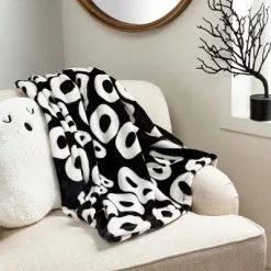 Hyde & EEK! Boutique 'Boo' Printed Plush Throw Blanket Black/Ivory - Hyde & EEK! Boutique™