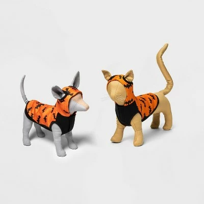 Bat Icon Hoodie Dog and Cat Costume - Hyde & EEK! Boutique™ 5 Bat Icon Hoodie Dog and Cat Costume - Hyde & EEK! Boutique™ - Image 3