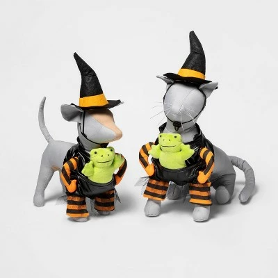 Witch with Toy Frog Dog and Cat Costume - Hyde & EEK! Boutique™ 5 Witch with Toy Frog Dog and Cat Costume - Hyde & EEK! Boutique™ - Image 3